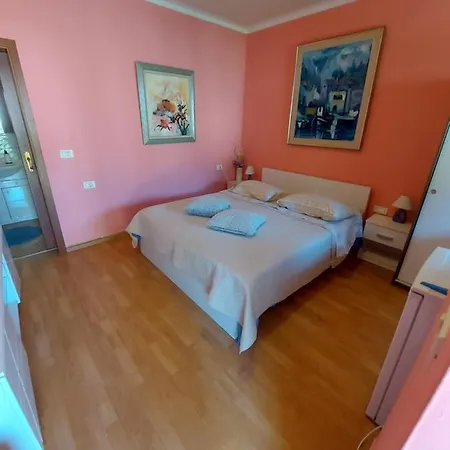 Guest house Istra 3*