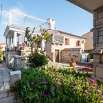 Istra 3*