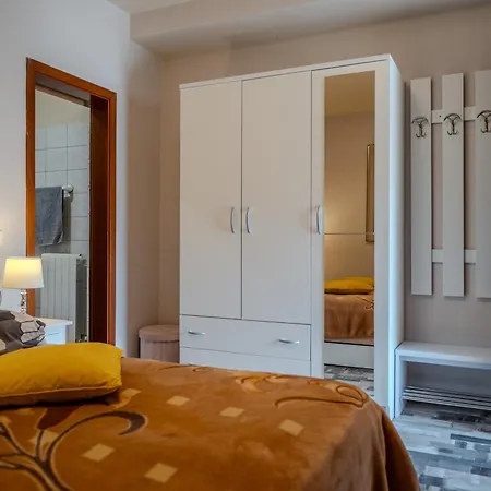 Casa de hóspedes Mirjana Premantura
